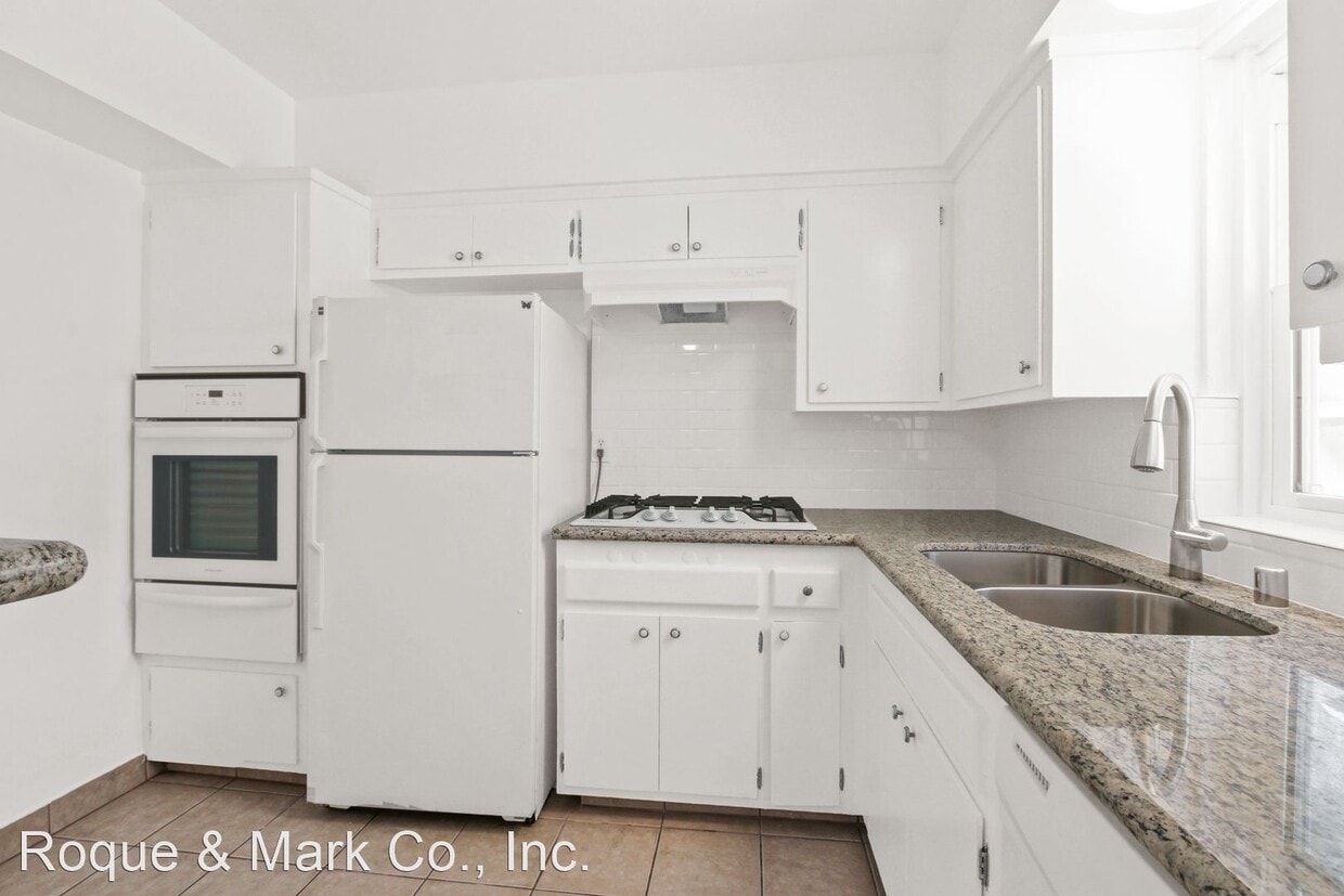 Primary Photo - 3 br, 2 bath Apartment - 1237 Berkeley Str...