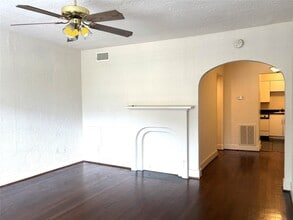 Building Photo - 1840 Branard St