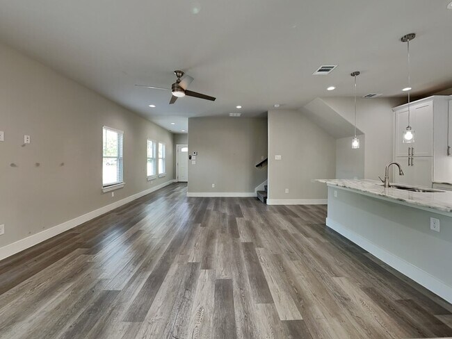 Foto del edificio - 4002 Agnes St