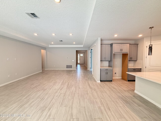 Building Photo - 1352 Arklow Cir
