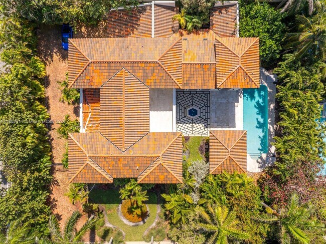Foto del edificio - 296 Ocean Blvd