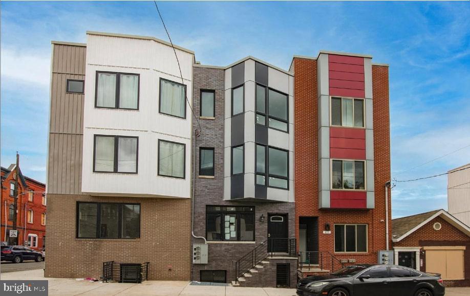 Foto principal - 619 Cecil B. Moore Ave