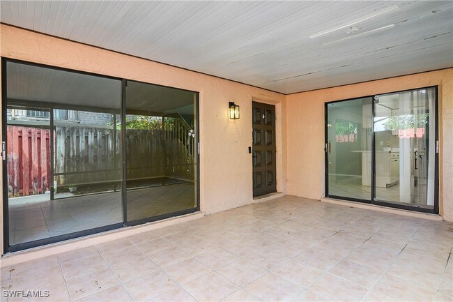 Foto del edificio - 17989 San Juan Ct SE