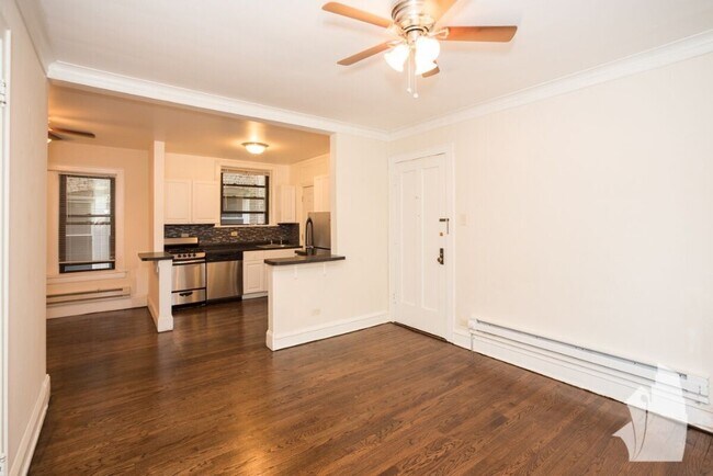 Foto del edificio - 2131 W Giddings St