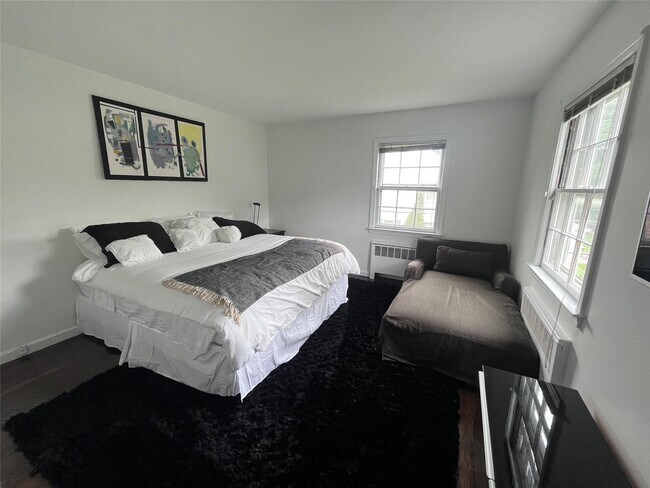 Foto del edificio - 777 Hunt Ln