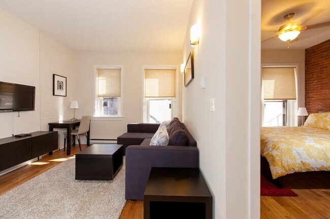 Foto del edificio - 304 Newbury St