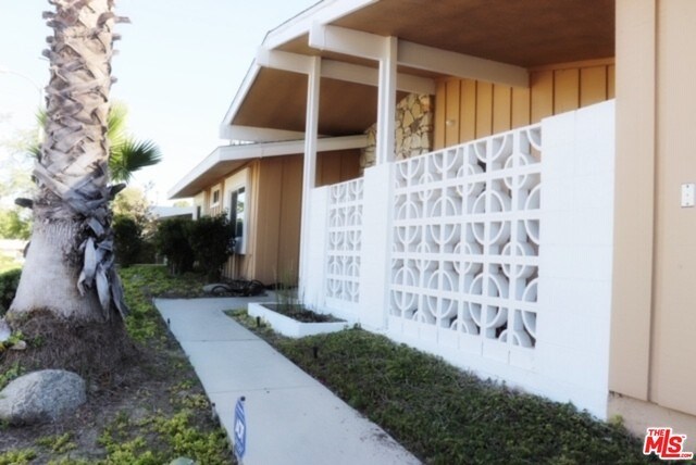 Building Photo - 5733 Wilhelmina Ave
