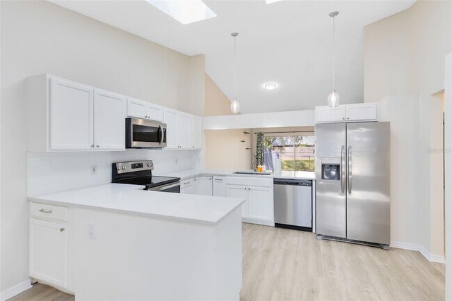 Foto del edificio - 7951 Merrimac Cove Dr