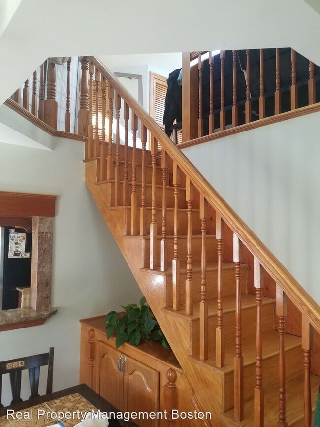 Foto del edificio - 2 br, 2 bath House - 12 Saint Paul St. #3