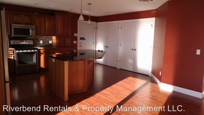 Foto del edificio - 4928 Priory Rd