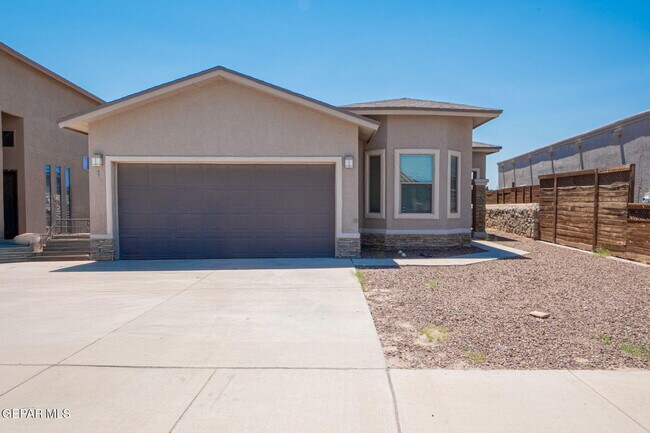 Foto del edificio - 11140 Catherine Slutter Ln