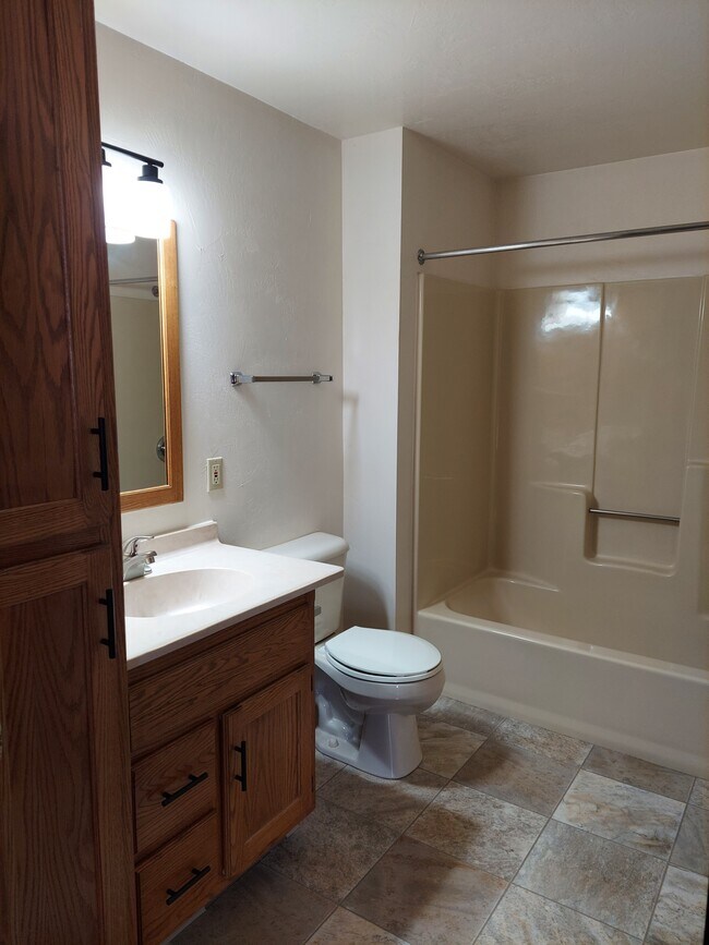 1 habitación - baño - Charleston Pointe