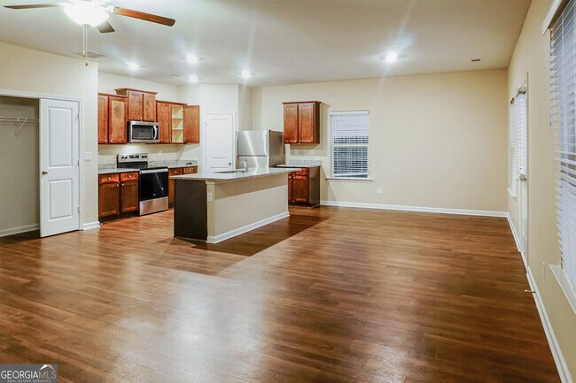 Building Photo - 2985 Cleburne Ter