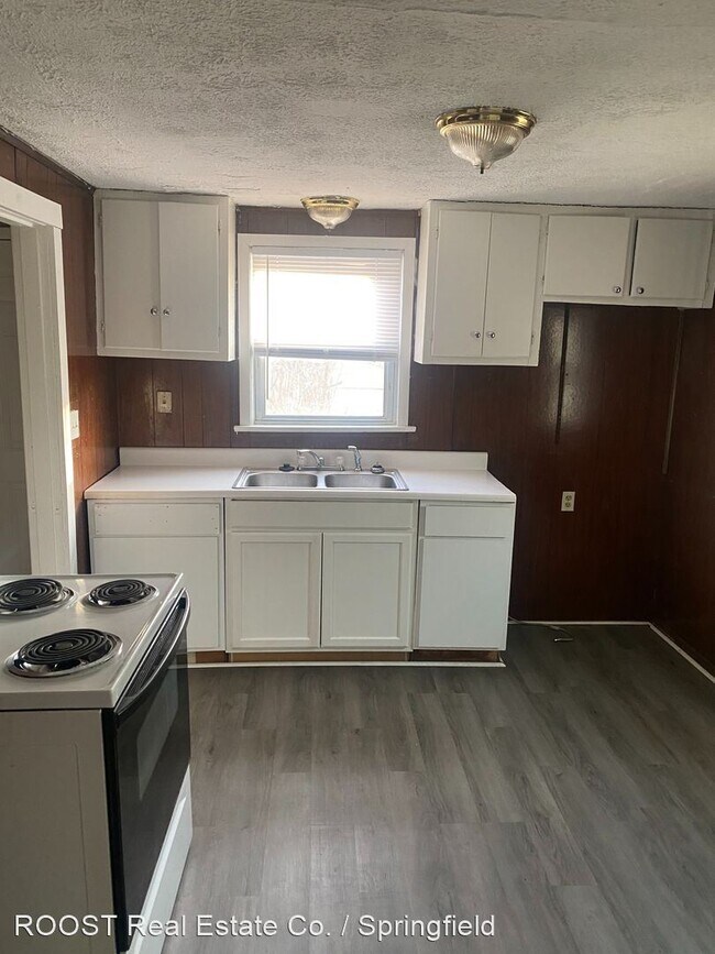 Building Photo - 4715 Greenwich Village Ave