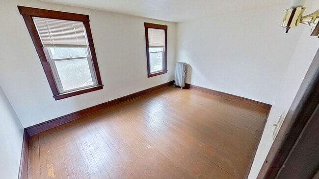 Building Photo - 257 Hyson Ln