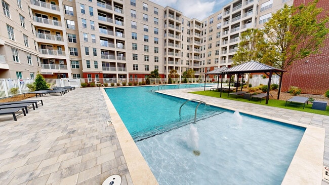 Building Photo - Triton Uptown