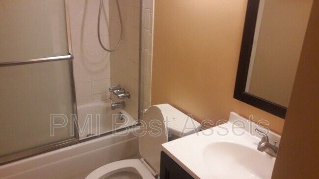 Foto del edificio - 4344 NW 9th Ave