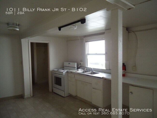 Foto del edificio - 1011 Billy Frank Jr. St