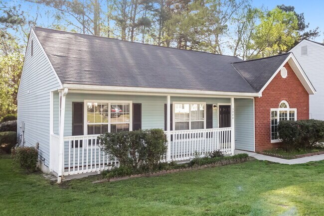 Building Photo - 5484 Northcut Dr