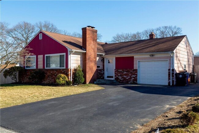 Foto del edificio - 164 Old Willis Rd