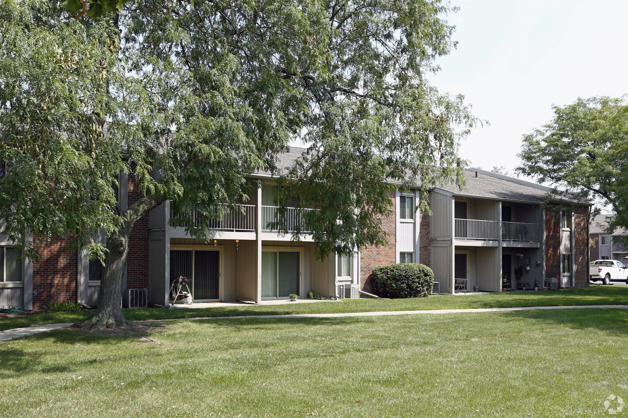 Three Meadows Apartments – photo 2