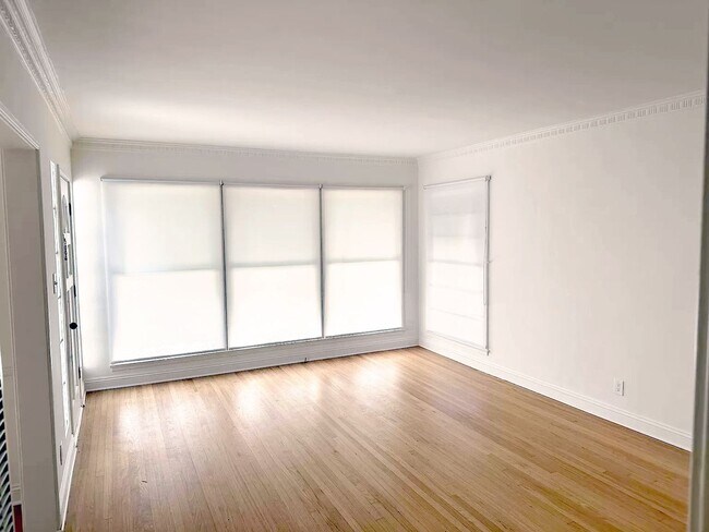 Foto del edificio - Olympic Duplex