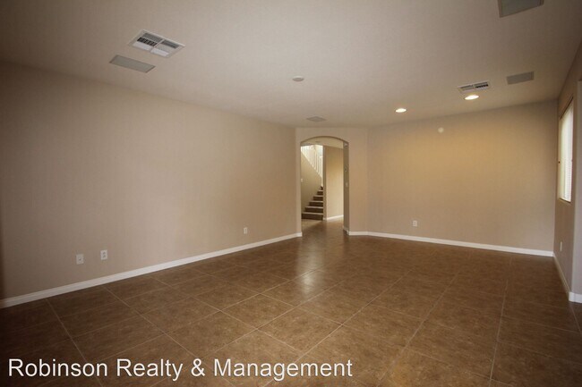 Building Photo - 3 br, 2.5 bath House - 6023 Devers Ct