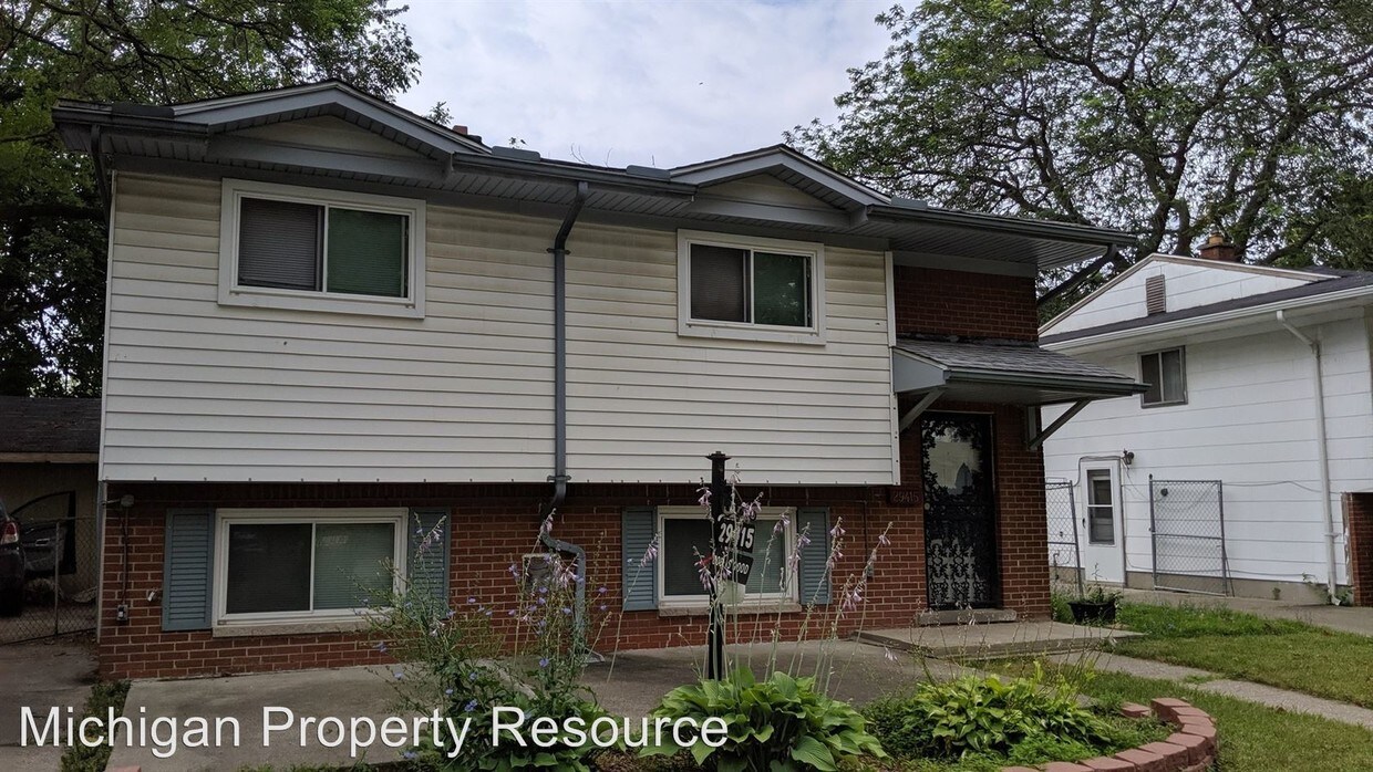 Primary Photo - 3 br, 1.5 bath House - 29415 Edwards