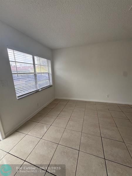 Foto del edificio - 10551 NW 45th St