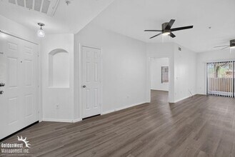 Building Photo - 6770 N 47th Ave
