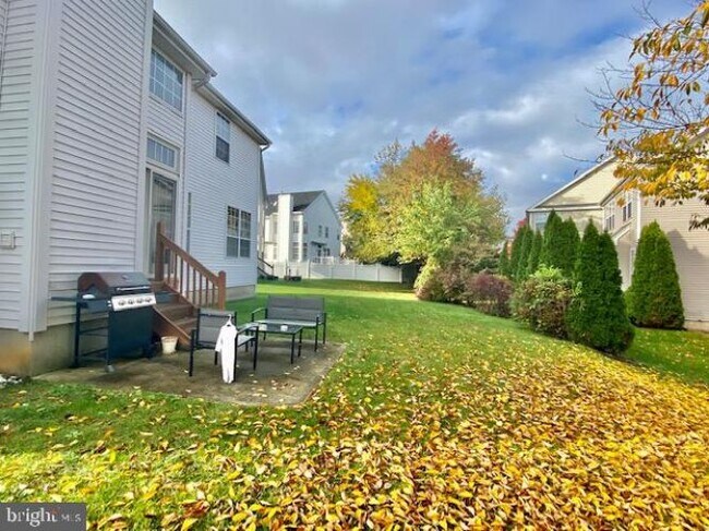 Building Photo - 9 Amy Ct