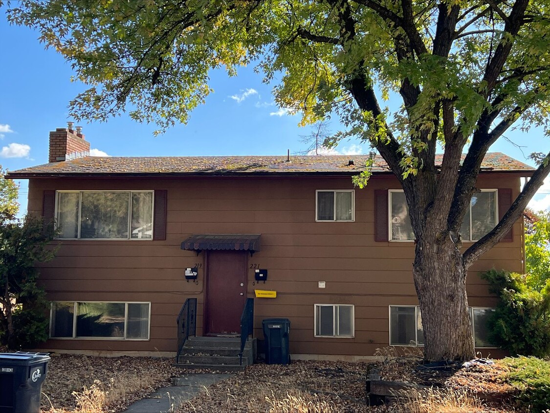 Primary Photo - Cheney Home