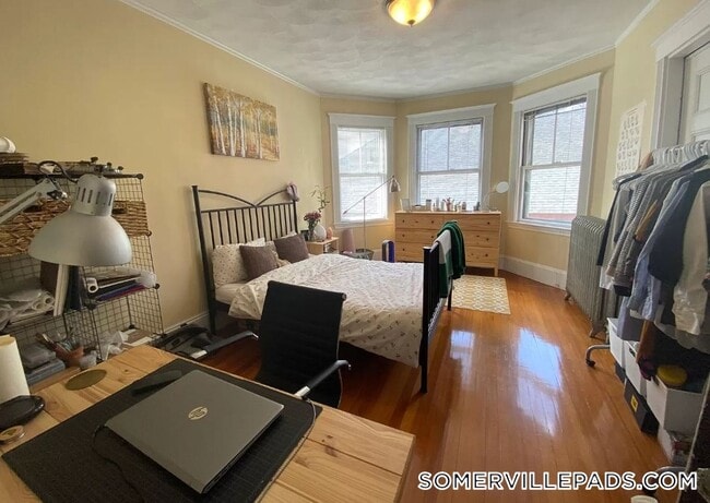 Building Photo - 79 College Ave