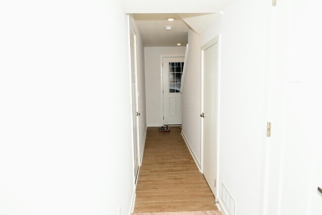 Building Photo - 130 Dusky Willow Dr