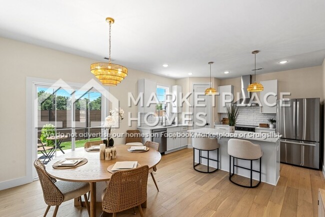 Photo - 113 Taverly Dr House