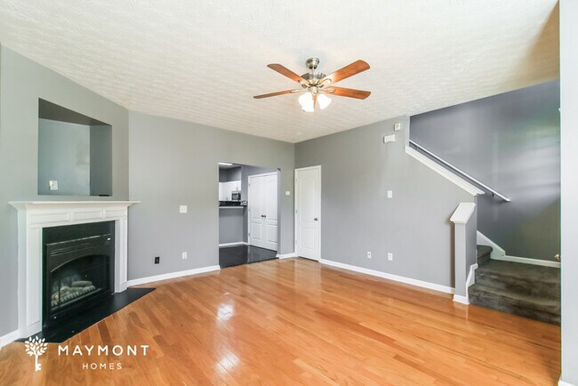 Building Photo - 6184 Ellenwood Dr