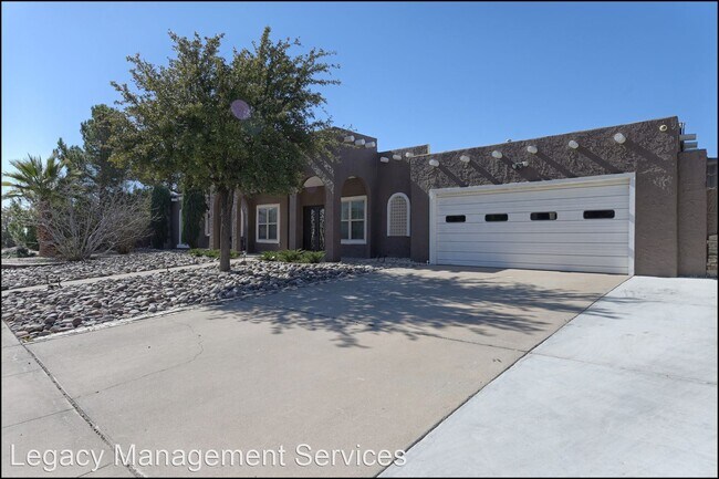 Foto del edificio - 5 br, 3 bath House - 6005 Pino Real
