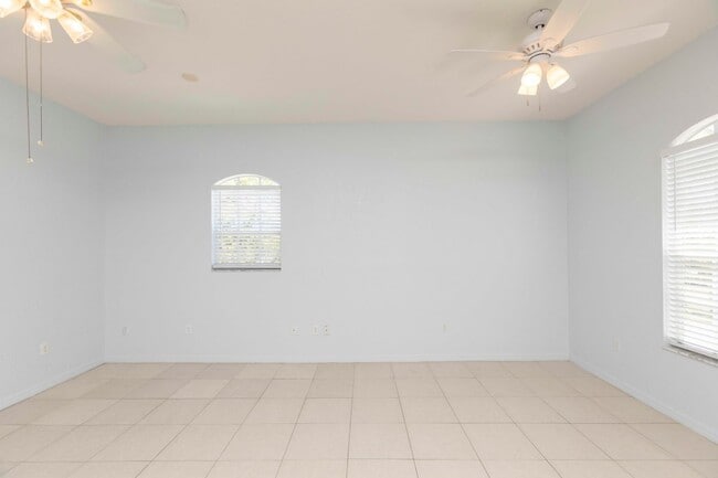 Building Photo - 4753 Marine Pkwy