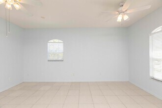 Building Photo - 4753 Marine Pkwy