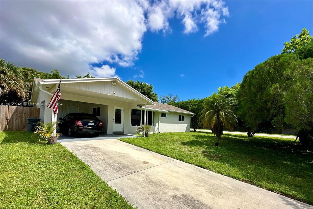 Foto principal - 3511 Quentin Ave