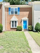 Building Photo - 1055 Still-Harbor Cir