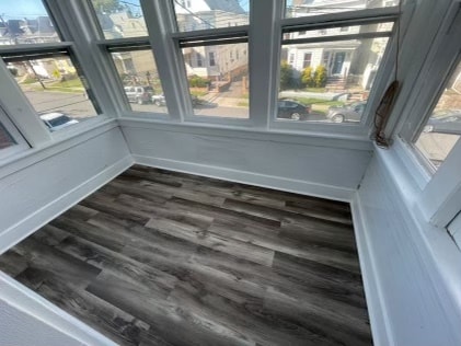 Sunroom - 93 W 1st St