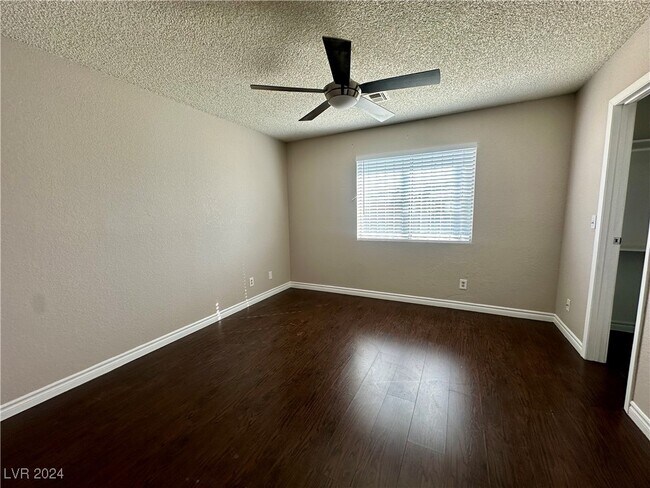 Building Photo - 3888 Fitzpatrick Dr