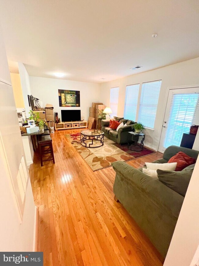 Foto del edificio - 42531 Rockrose Square