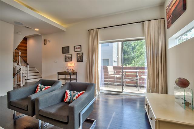 Foto del edificio - 5205 Capitol Ave