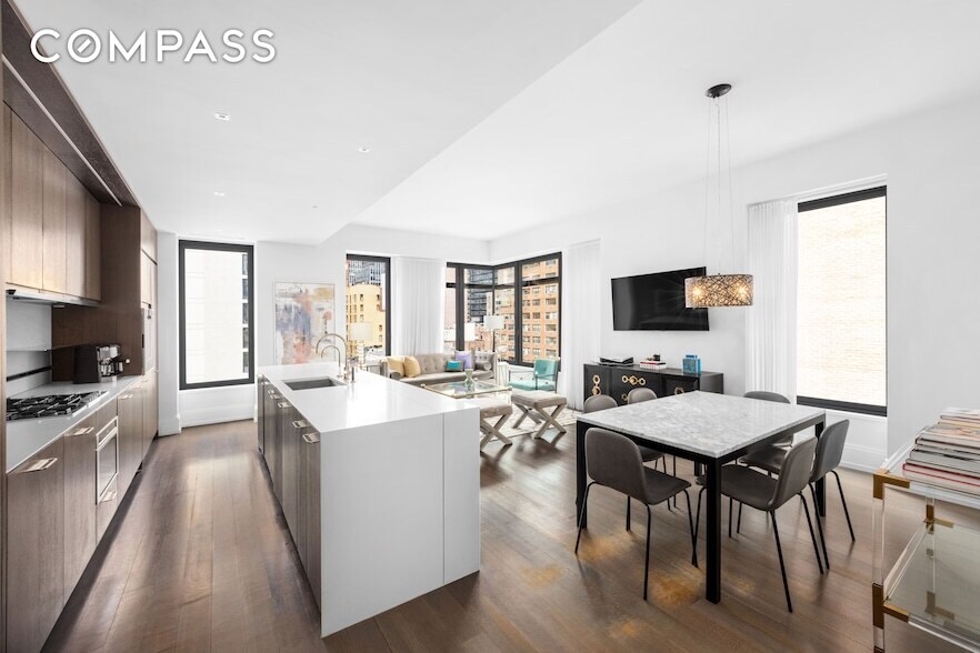 Foto principal - 301 E 50th St