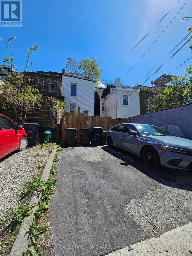 Building Photo - 60 Hamilton St