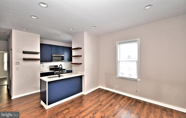 Building Photo - 2126 Mifflin St