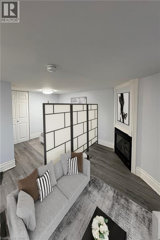 Building Photo - 75 McIntyre Crescent