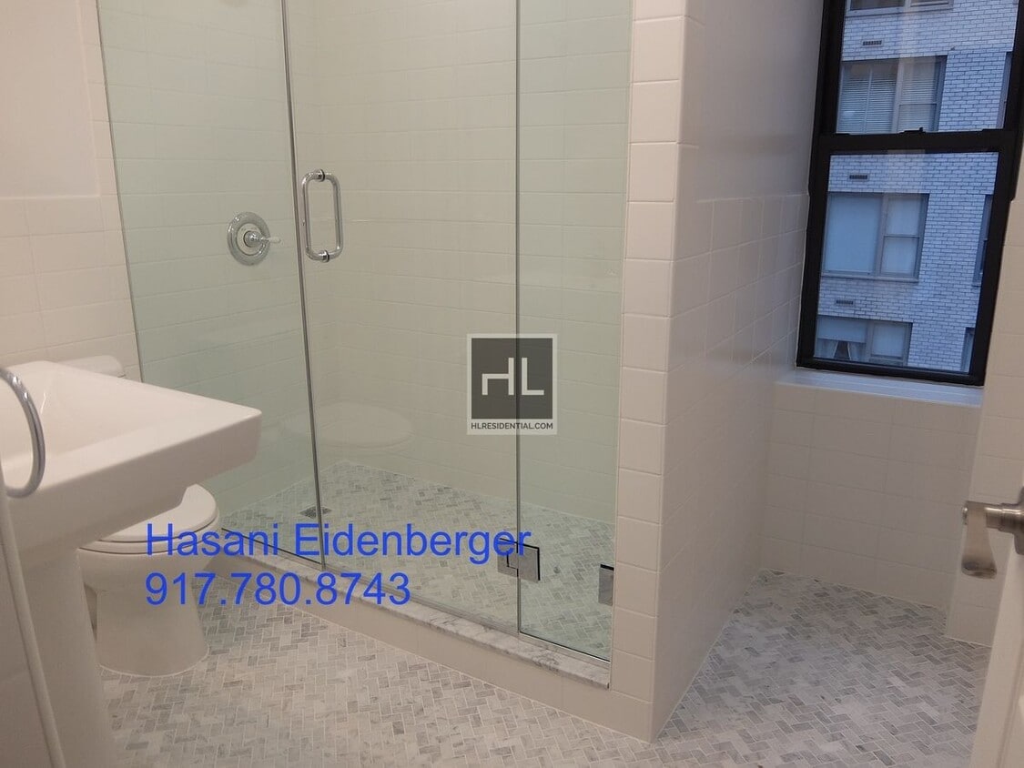 Building Photo - WEST 56 STREET